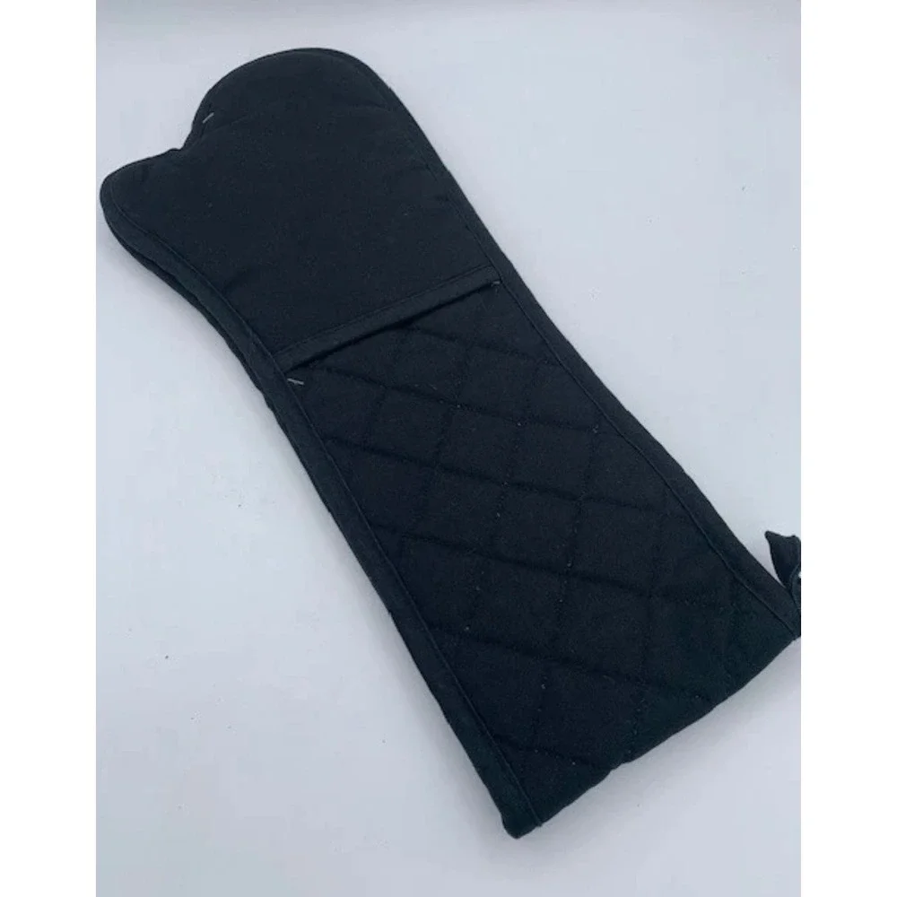 Crate & Barrel‎ Double Oven Mitt Black Silicone Grip Quilted Cotton